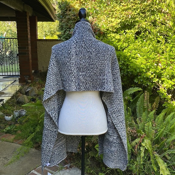 Cozy Warm Mélange knitted Design Wrap Scarf shawl 18"x78" w pockets unique navy - Picture 3 of 8